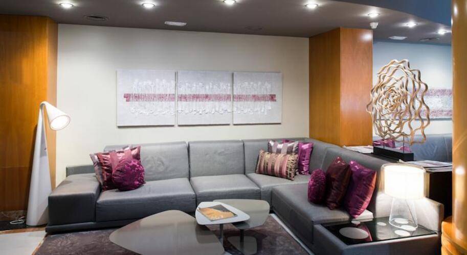 Catalonia Plaza Catalunya — фото 37