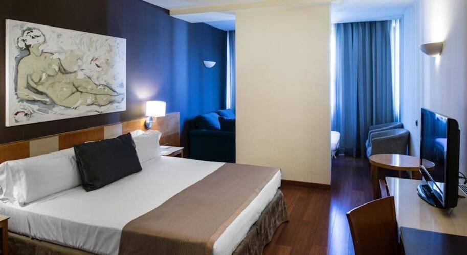 Catalonia Plaza Catalunya — фото 14