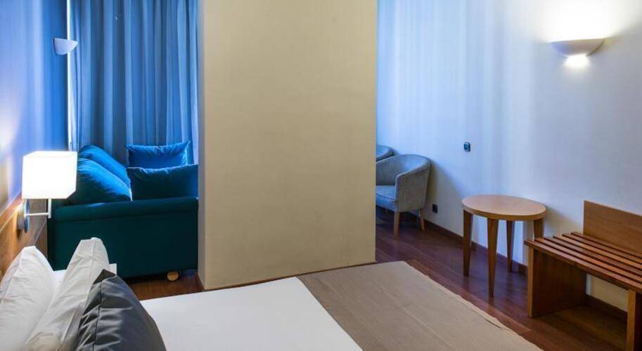 Catalonia Plaza Catalunya — фото 13