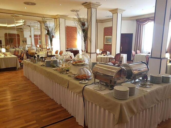 Roger De Lluria — фото 42