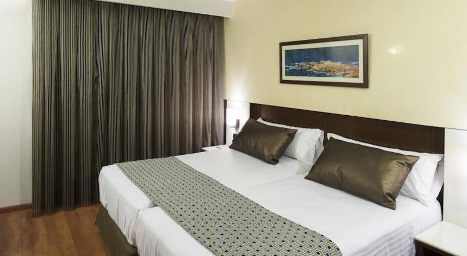 Catalonia Born Hotel — фото 37