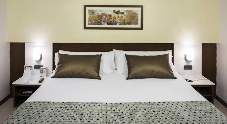 Catalonia Born Hotel — фото 21