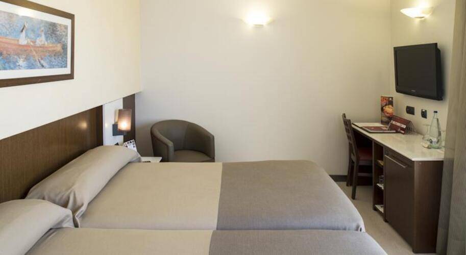 Catalonia Born Hotel — фото 36