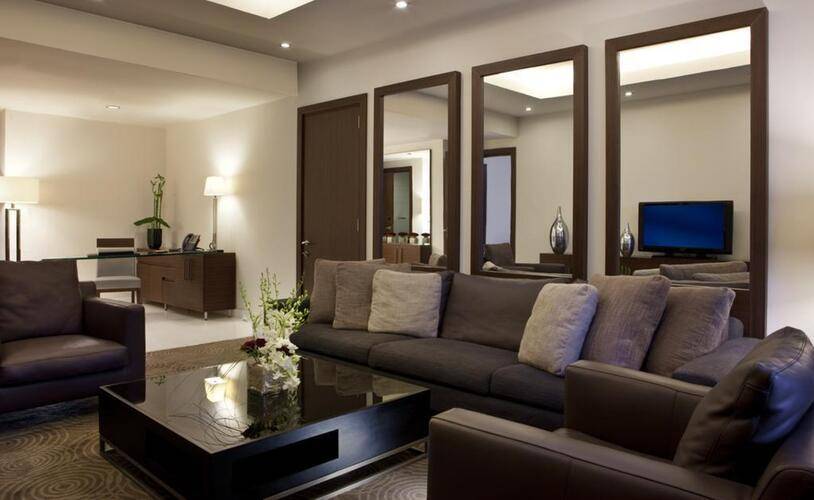Dusit Thani Lake View Cairo