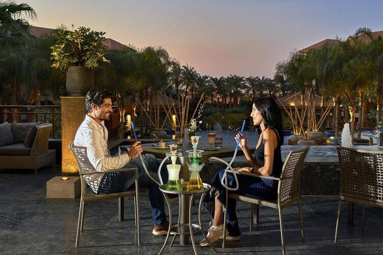 Dusit Thani Lake View Cairo