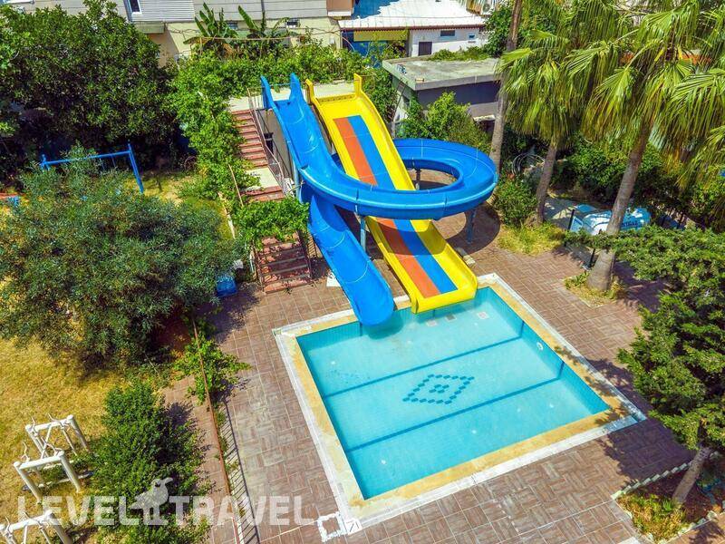 Фотография Grand Bahama Beach Hotel (Ex. Happy Beach Hotel)