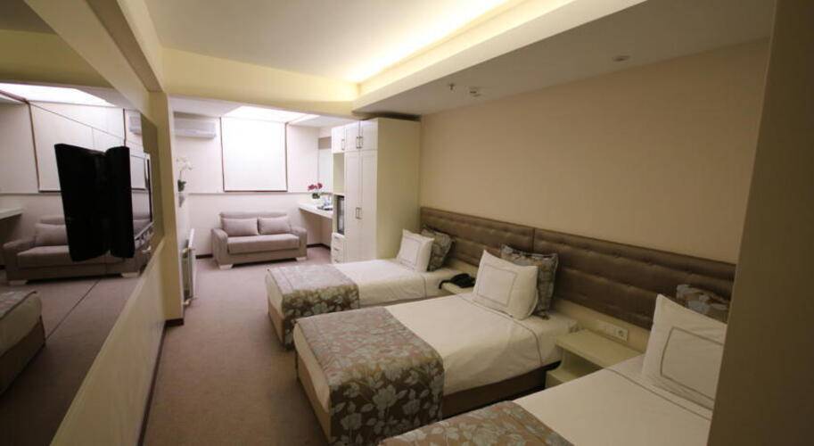 Grand Washington Hotel