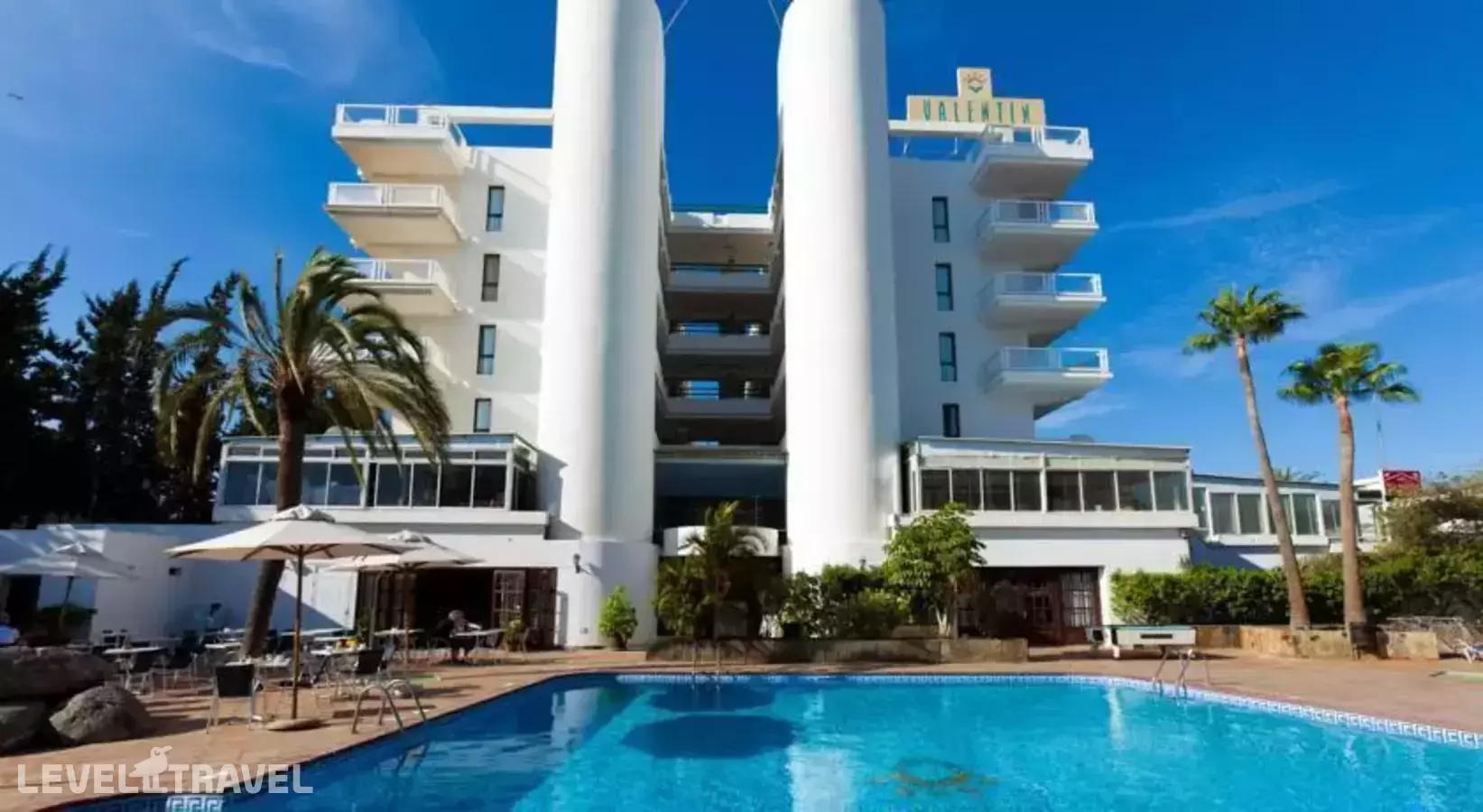 Valentin Marieta Aparthotel