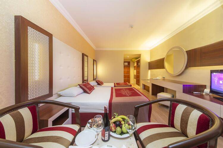 Beach Club Doganay Hotel