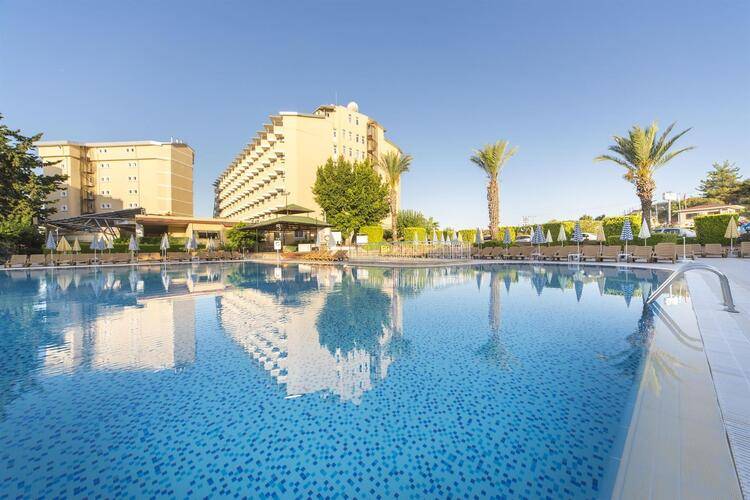 Beach Club Doganay Hotel