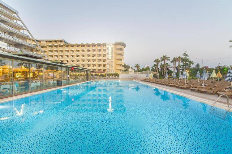 Beach Club Doganay Hotel