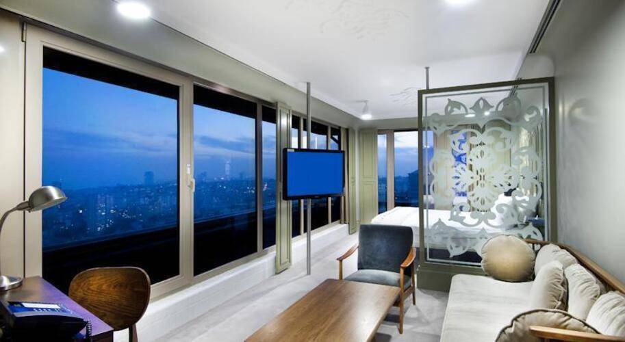 The Marmara Sisli Hotel