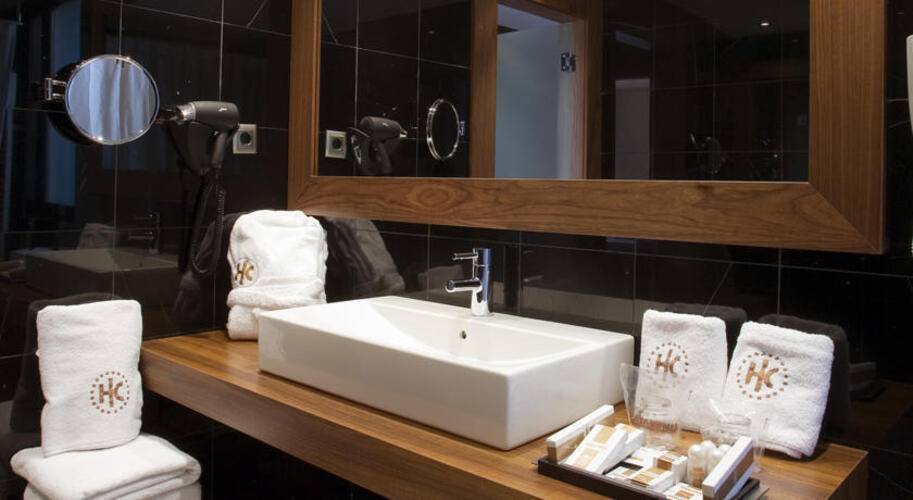 Catalonia Ramblas Hotel — фото 40