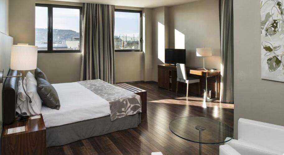 Catalonia Ramblas Hotel — фото 19