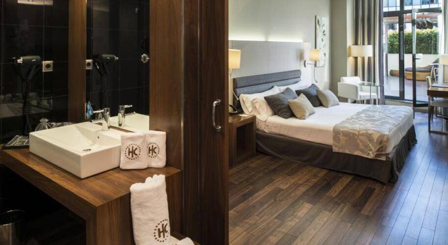 Catalonia Ramblas Hotel — фото 37