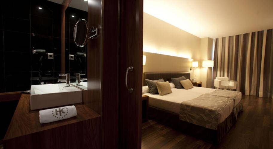 Catalonia Ramblas Hotel — фото 16