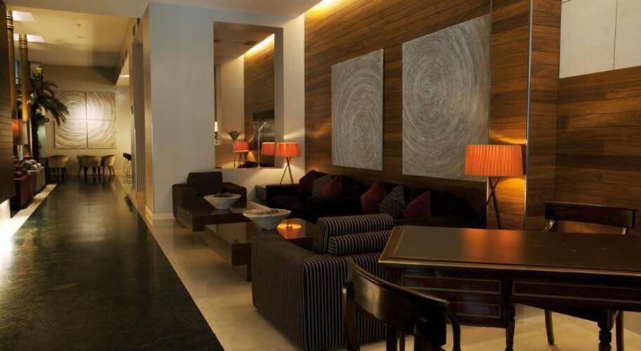 Catalonia Ramblas Hotel — фото 25