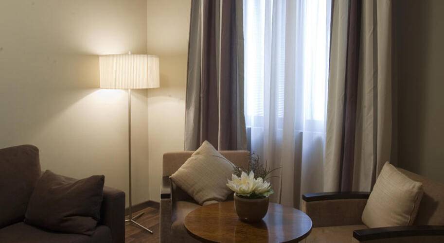 Catalonia Ramblas Hotel — фото 31