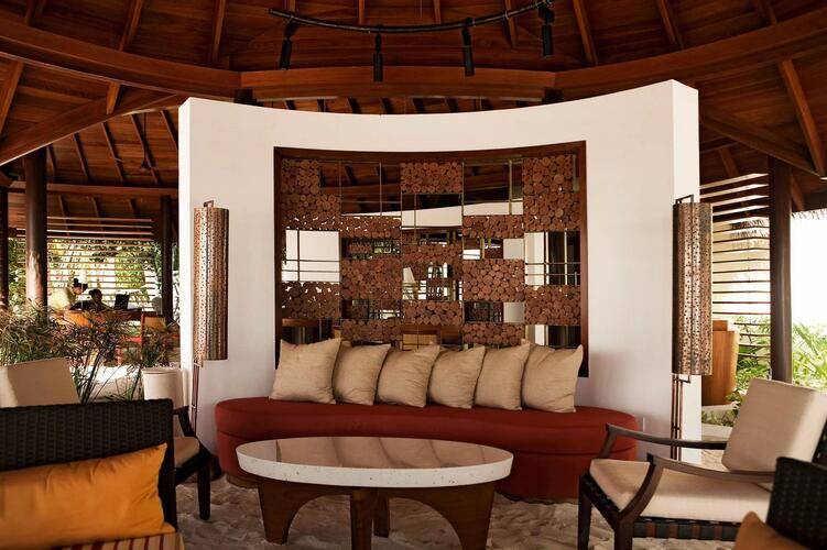 Constance Halaveli Resort Maldives
