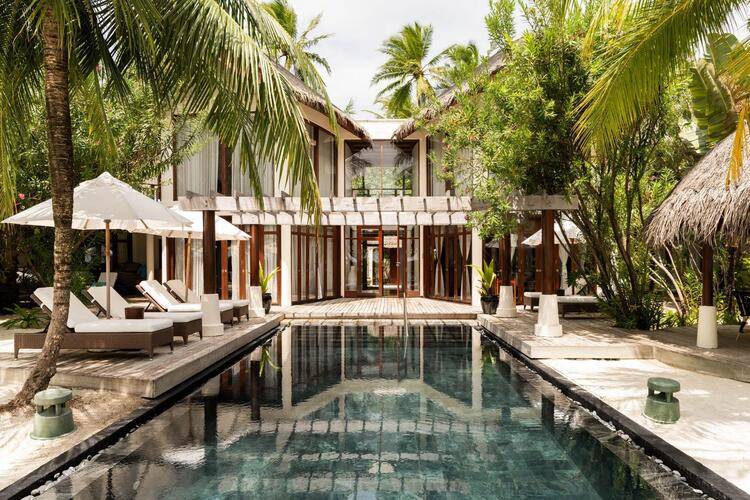 Constance Halaveli Resort Maldives
