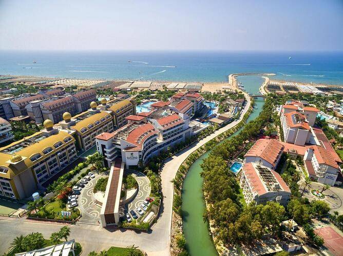 Sunis Evren Beach Resort & Spa