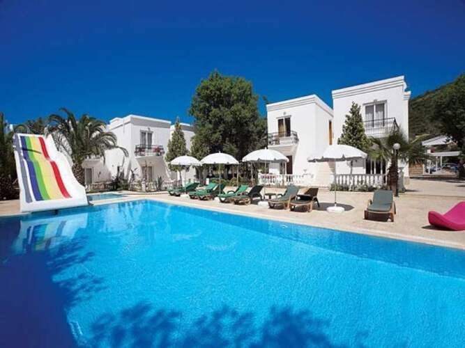 Club Aqua Torba Hotel