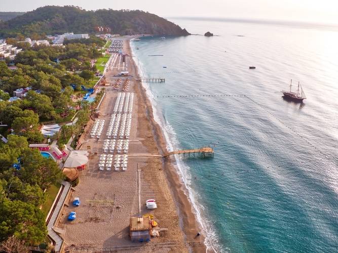 Pirate's Beach Club Hotel