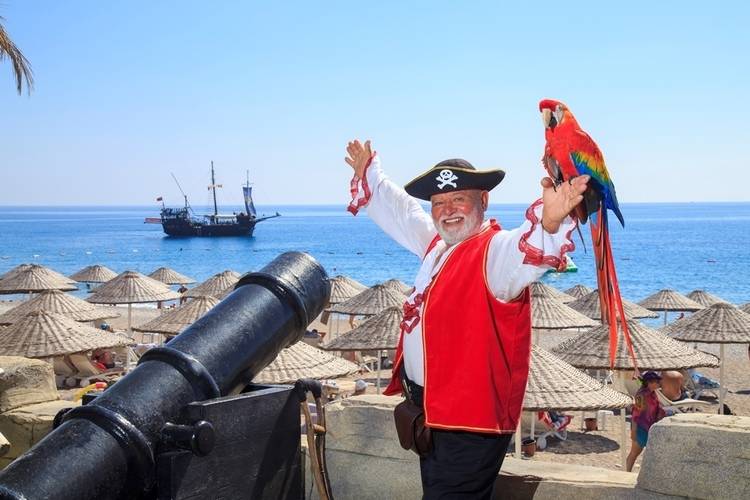 Pirate's Beach Club Hotel