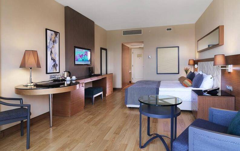 Imperial Turkiz Resort Hotel