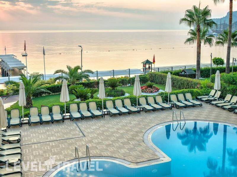 Фотография Golden Lotus Hotel