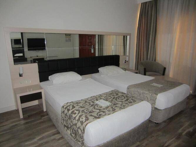 Golden Lotus Hotel