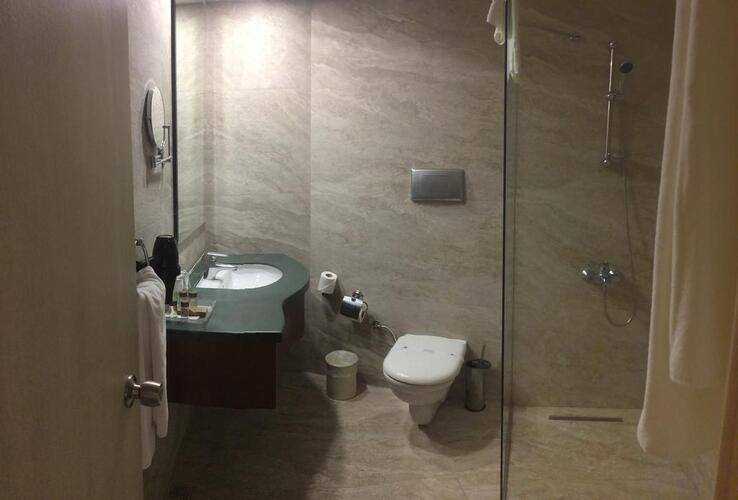 Golden Lotus Hotel