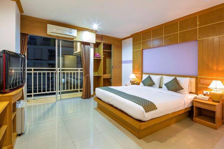 Azure Phuket Hotel (Ex. Sunshine Patong)