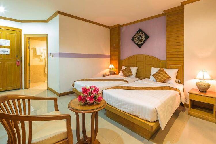 Azure Phuket Hotel (Ex. Sunshine Patong)