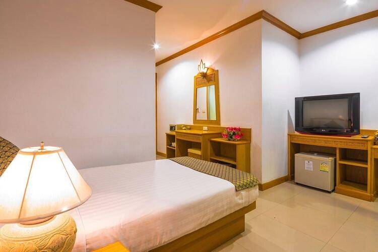 Azure Phuket Hotel (Ex. Sunshine Patong)