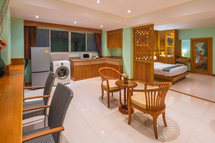 Azure Phuket Hotel (Ex. Sunshine Patong)