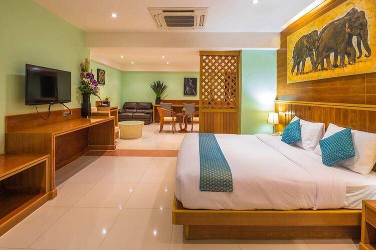 Azure Phuket Hotel (Ex. Sunshine Patong)