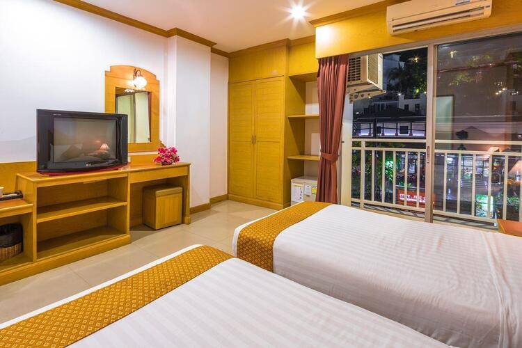 Azure Phuket Hotel (Ex. Sunshine Patong)