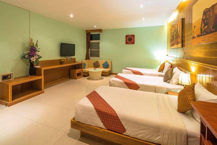 Azure Phuket Hotel (Ex. Sunshine Patong)