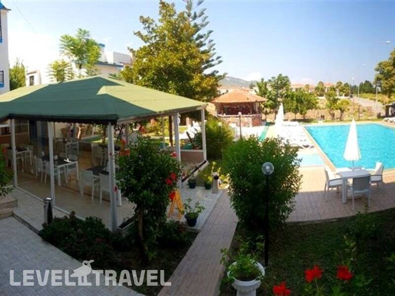 Фотография Iris Garden Hotel