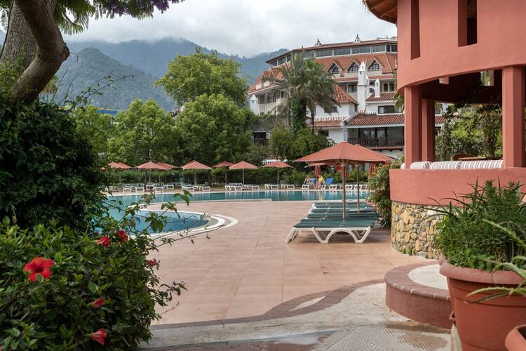 Marti Resort