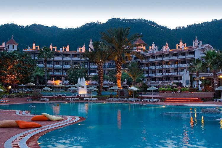 Marti Resort