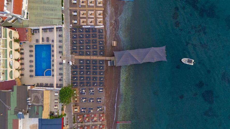 Ozcan Beach Hotel