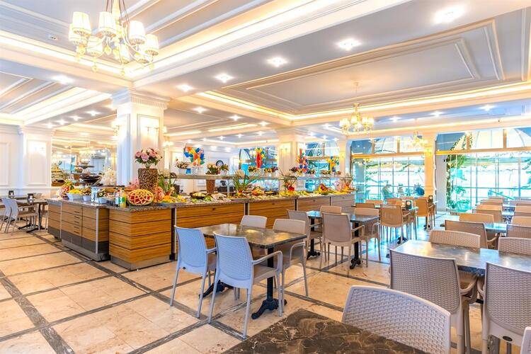 Ozcan Beach Hotel