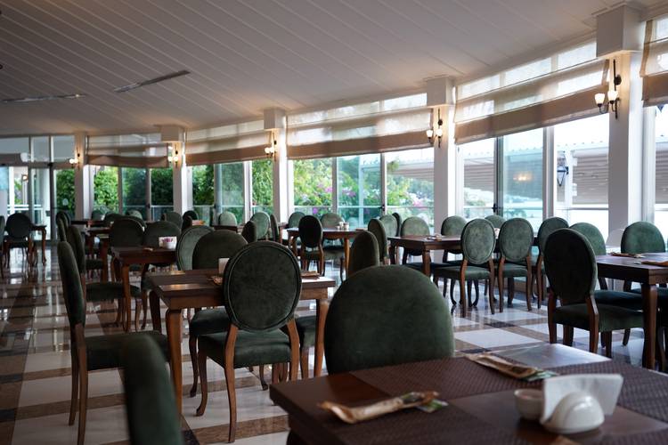 Club & Hotel Letoonia