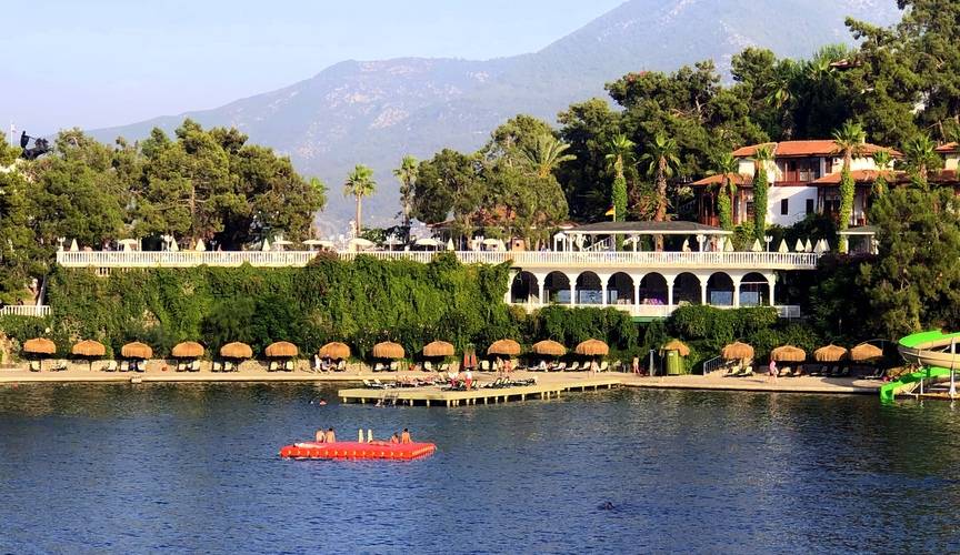 Club & Hotel Letoonia