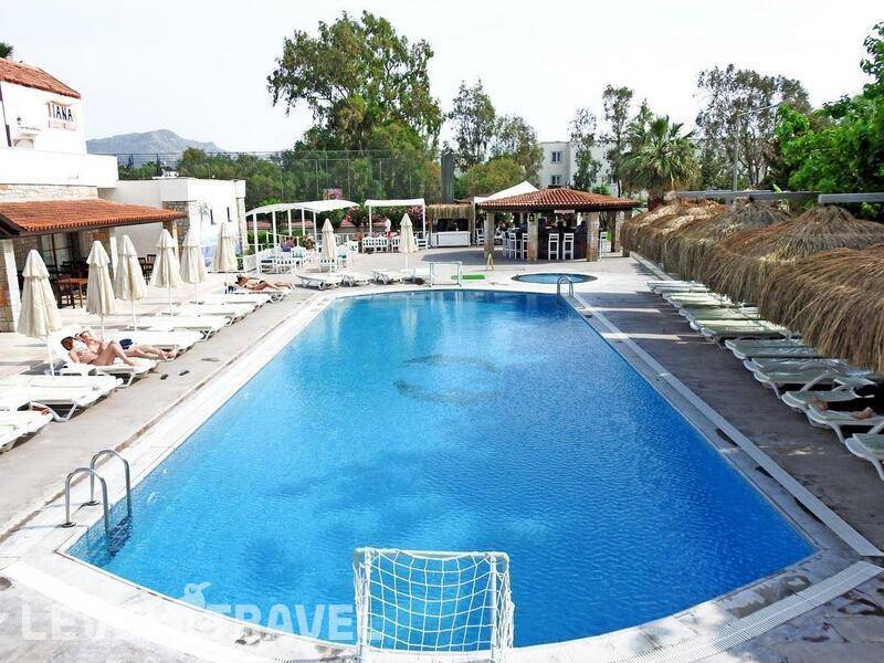 Фотография Tiana Beach Hotel