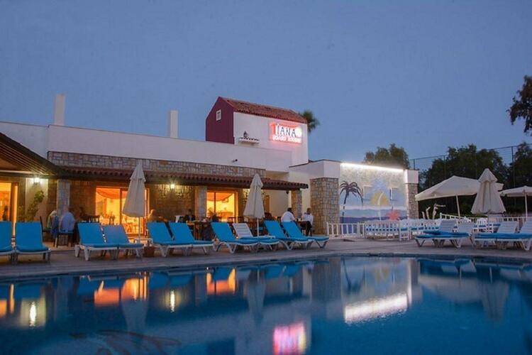 Tiana Beach Hotel