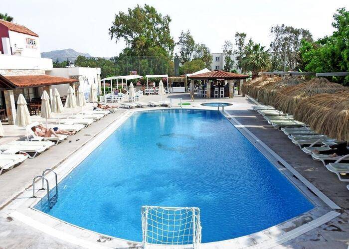 Tiana Beach Hotel