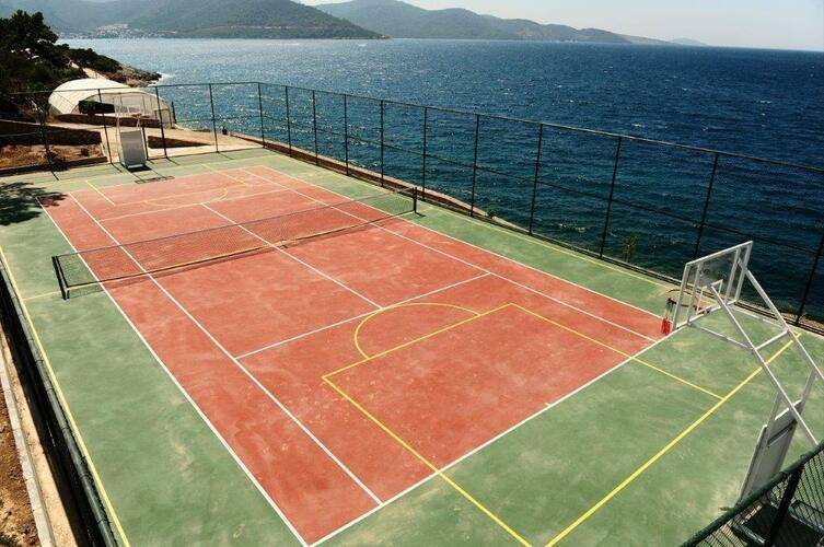 Blue Dreams Resort & Spa